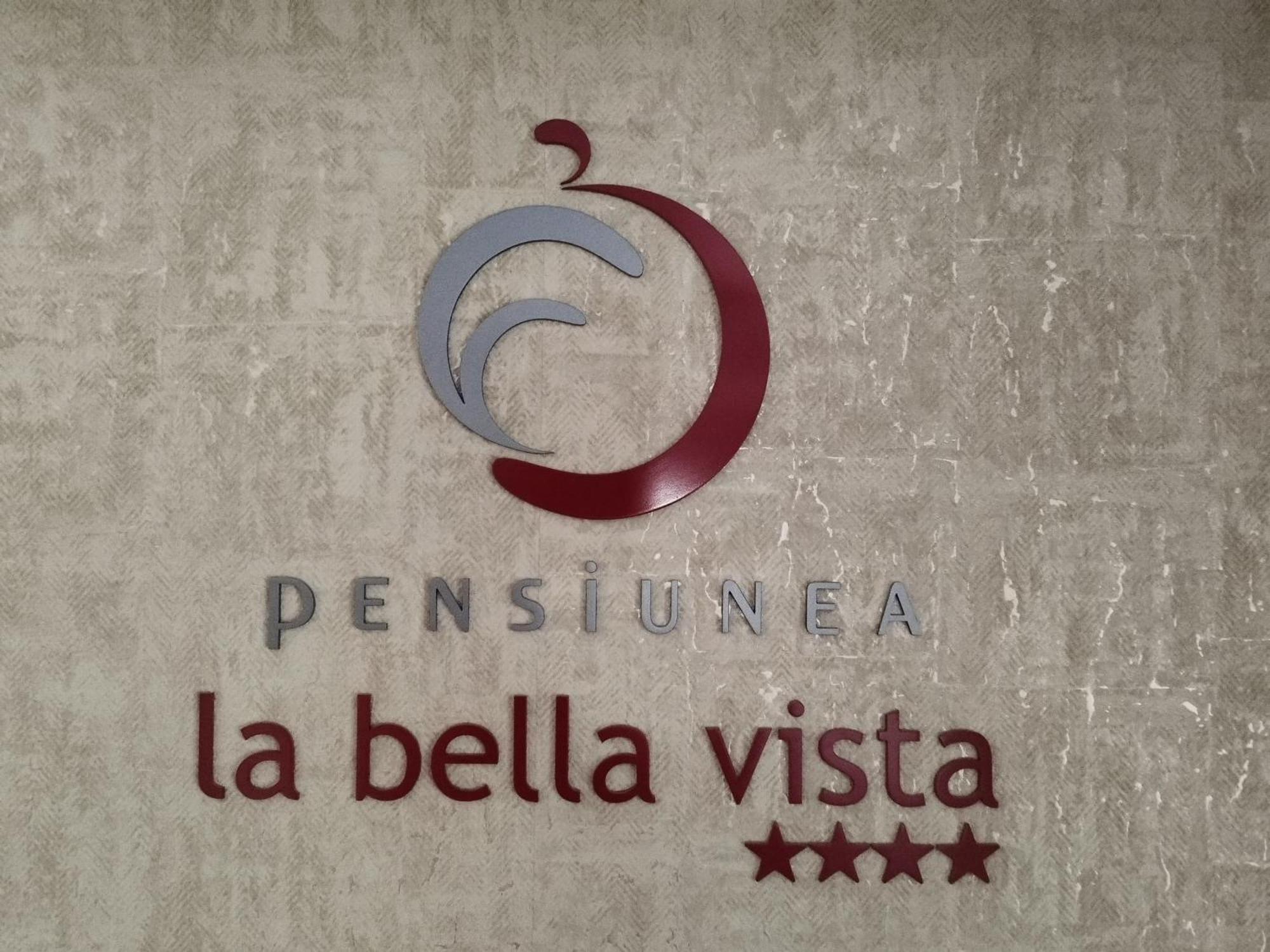 Pensiunea La Bella Vista ปอยอานาเนกรี ภายนอก รูปภาพ